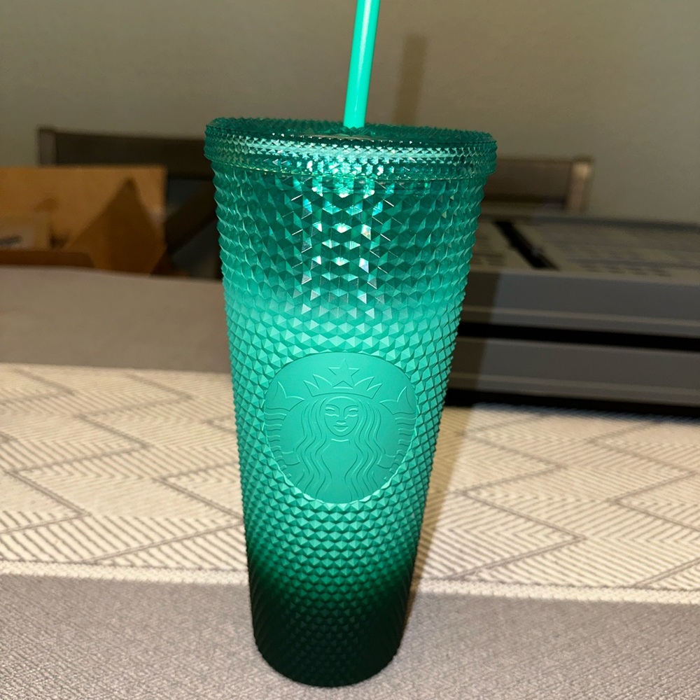 Starbucks cup/tumbler.